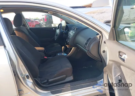 2012 Nissan Altima 2.5 S z USA, uszkodzony, nr VIN 1N4AL2AP5CN549788